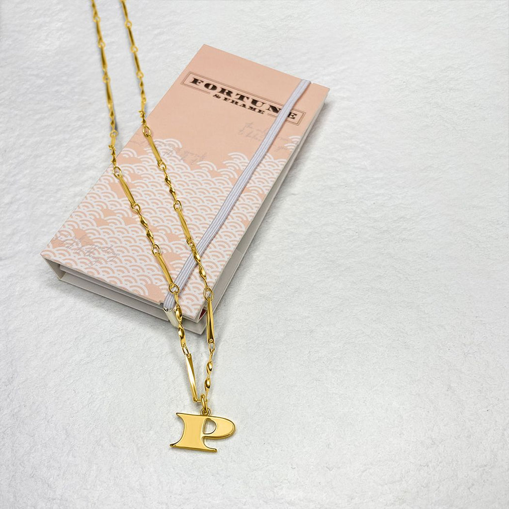 Initial Coin Necklace P | Personalised | OERUM Fine Jewellery | 18k Gold